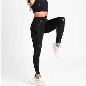 Terez • Black Tonal Star Foil UpLift Leggings Sz M